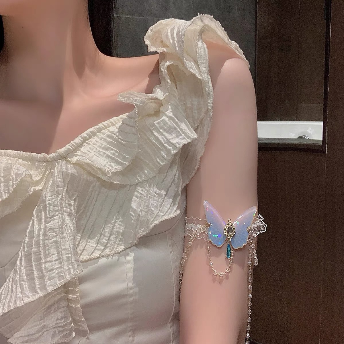 Fashionable Butterfly Pattern  - огляд і ціна Body Jewelry For You